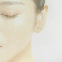 Bông tai kim cương hoa K18WG 0.20CT - Hàng hiệu Authentic 868968