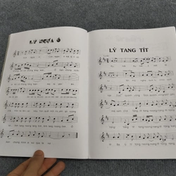BÀI BẢN DÂN CA TRONG SÂN KHẤU BÀI CHÒI 495365