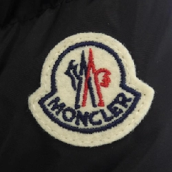Áo khoác lông vũ MONCLER 640471