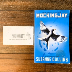 Sách ngoại văn Mockingjay – Suzanne Collins, Used (thuộc series The Hunger Games)