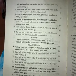 Phát triển kinh tế dịch vụ Việt Nam trong điều kiện hội nhập quốc tế  556878