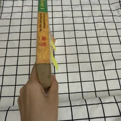 ENGLISH IN FOCUS 657590