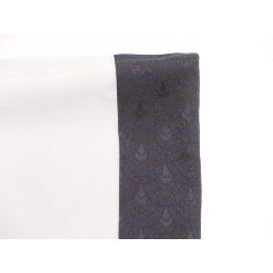 Màu sắc không có họa tiết - Kích thước tay áo S - Hàng hiệu Authentic 876335