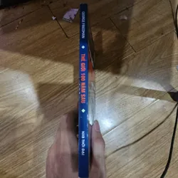 Thế giới 100 năm sau Giá 30k 611647