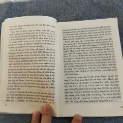 IRÈNE JOLIOT - CURIE CON GÁI NHÀ BÁC HỌC - NOELLE LORIOT 574357