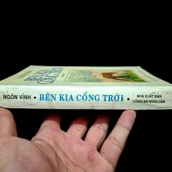 Bên Kia Cổng Trời  - Ngôn Vĩnh  ( chữ ký tác giả) 1027062