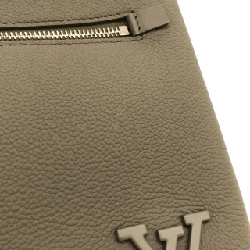 Túi xách Louis Vuitton LV Aerogram Takeoff Pouch M81735 - Hàng hiệu Chính hãng 803809