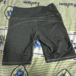 Quần tập nữ size L nhưng M vừa hơn 463075