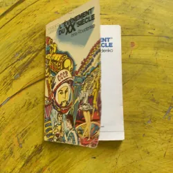 COMBO TEA LEAF FORTUNE CARDS - Rae Hepburn & LE MODE DE VIE SOVIETTIQUE 937394