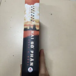 Hai số phận - Jeffrey Archer 1021662