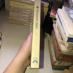 Vietnammese poets 937093