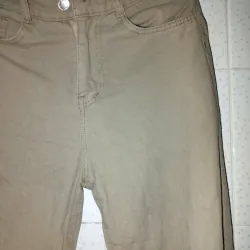 Quần jean màu be size S nữ pass vì chật 934832