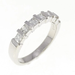 Nhẫn kim cương PT900 0.52CT