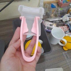 Hộp nhựa có nắp + dụng cụ ăn dặm cho bé 482470