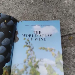 The world atlas of  wine 970849