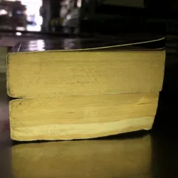 Oliver Twist - Charles Dickens 1023800