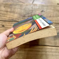 This Earth of Mankind - Pramoedya Ananta Toer 729081