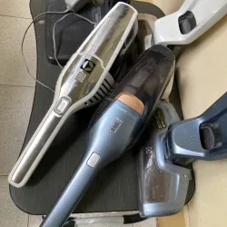 Máy hút bụi Electrolux Ergorapido 2 máy và đốc sạc 788950