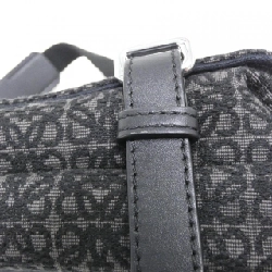 Túi đeo chéo quân đội Loewe XS B553A72X20 612571