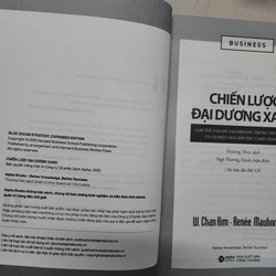 Sách Chiến lược đại dương xanh của W Chan Kim mới 98% 529202
