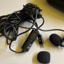 Mic thu âm cho điện thoại iPhone cổng Lightning YC-VM40 còn mới 77347