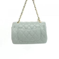 Túi charm AP4760 của Chanel 623544