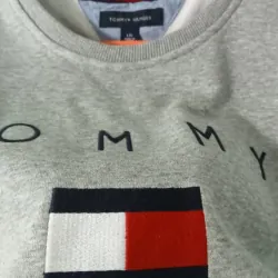 Áo sweater Tommy Hilfiger thêu chữ & logo màu xám 719765