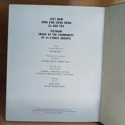 Việt Nam Hình Ảnh Cộng Đồng 54 Dân Tộc (Xb 1996) 728113