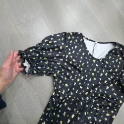 Đầm xẻ tà bông hoa nhỏ  971881