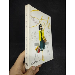 Kinh tụng thời trang mới 80% HCM0412 Rebooks.vn