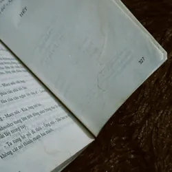 Xác chết dưới gốc sồi 699362