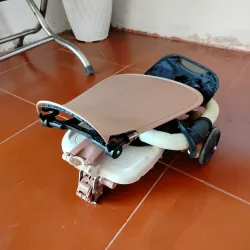 Xe đẩy em bé gấp gọn tiện lợi xài vài lần 930906