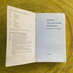 OXFORD PHRASAL VERBS DICTIONARY FOR LEARNERS OF ENGLISH  991284