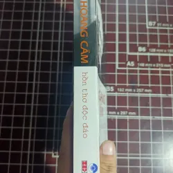 Hoàng Cầm hồn thơ độc đáo - Lại Nguyên Ân 754638