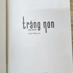 Stephanie Meyer - Chạng vạng, Trăng non, Nhật thực, Hừng đông 703822