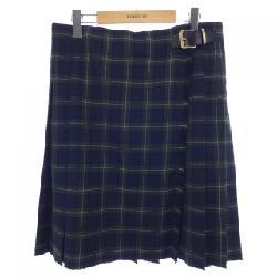 Chân váy logo MIU MIU MIU MIU MG2357 SOOO 16DO - Hàng hiệu Authentic