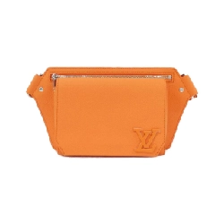 Túi đeo chéo LV Aerogram của Louis Vuitton M59625