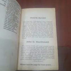 John D. MacDonald - PALE GRAY FOR GUILT 1045953