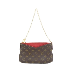 Túi đeo chéo Louis Vuitton Monogram Palas Clutch M41638