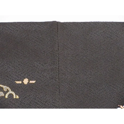 Áo kimono thăm viếng, trang trí vàng Yuzen, có thêu, kích thước tay áo S - Hàng hiệu Authentic 883000