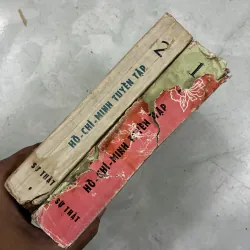 Hồ Chí Minh tuyển tập (2 tập) 1029681