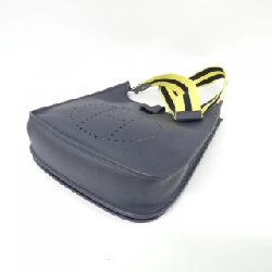 Túi đeo vai Hermès Évelyne 3 PM 071937CK - Hàng hiệu chính hãng 767384