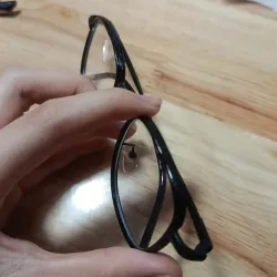 mắt kính gọng kim loại đen 779000