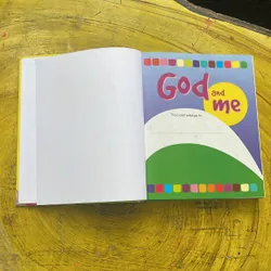 GOD AND ME 365 daily devotions 697874