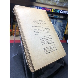 Truyền Thuyết Về Chiếc Thước Ngọc mới 50% ố vàng, tróc gáy, không có bìa sau 1987 Hồ Quốc Vĩ sưu tầm và dịch HPB0906 SÁCH VĂN HỌC 915024