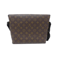 Túi đeo chéo Louis Vuitton Monogram Macassar Magnetic M45557 611518