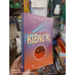 Phong tục và những điều kiêng kị - Diệu Thanh 2005 mới 90% Sách tôn giáo - tâm linh HCM2702 Rebooks.vn