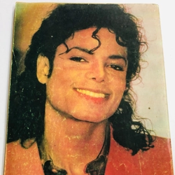 📘 MICHAEL JACKSON – Cuộc Đời & Sự Nghiệp: Vua Nhạc Pop 493417