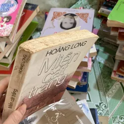 Miền cát trắng của tác giả Hoàng Long 1041483