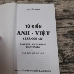 Từ điển ANH VIỆT -188.000 từ. Tg Nguyễn Hoàng. NXB Từ điển BK 779211